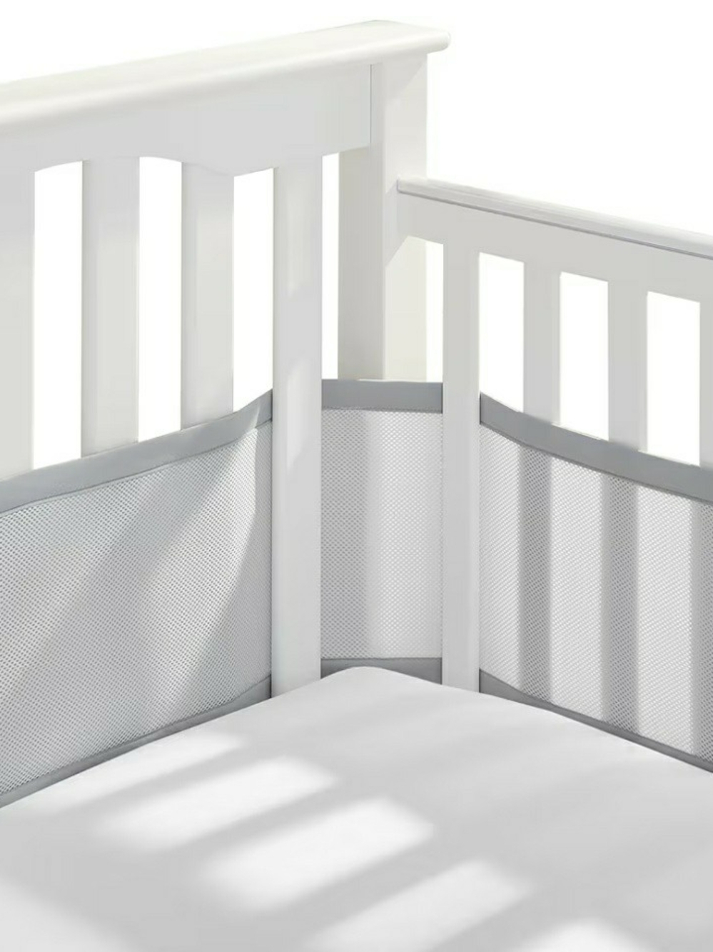 Breathable Baby Mesh Crib Liner in Light Gray